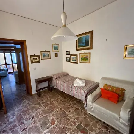 Pm 7 Via Bendetto Croce Lägenhet Alghero