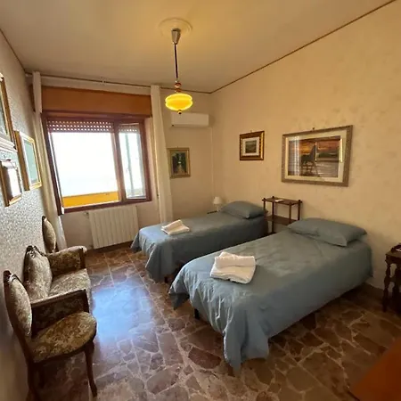 Lägenhet Pm 7 Via Bendetto Croce Alghero
